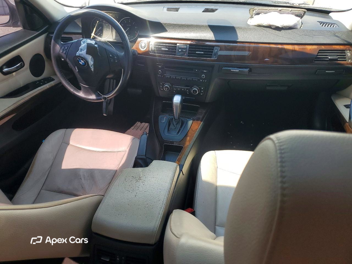 BMW Series 3 2011