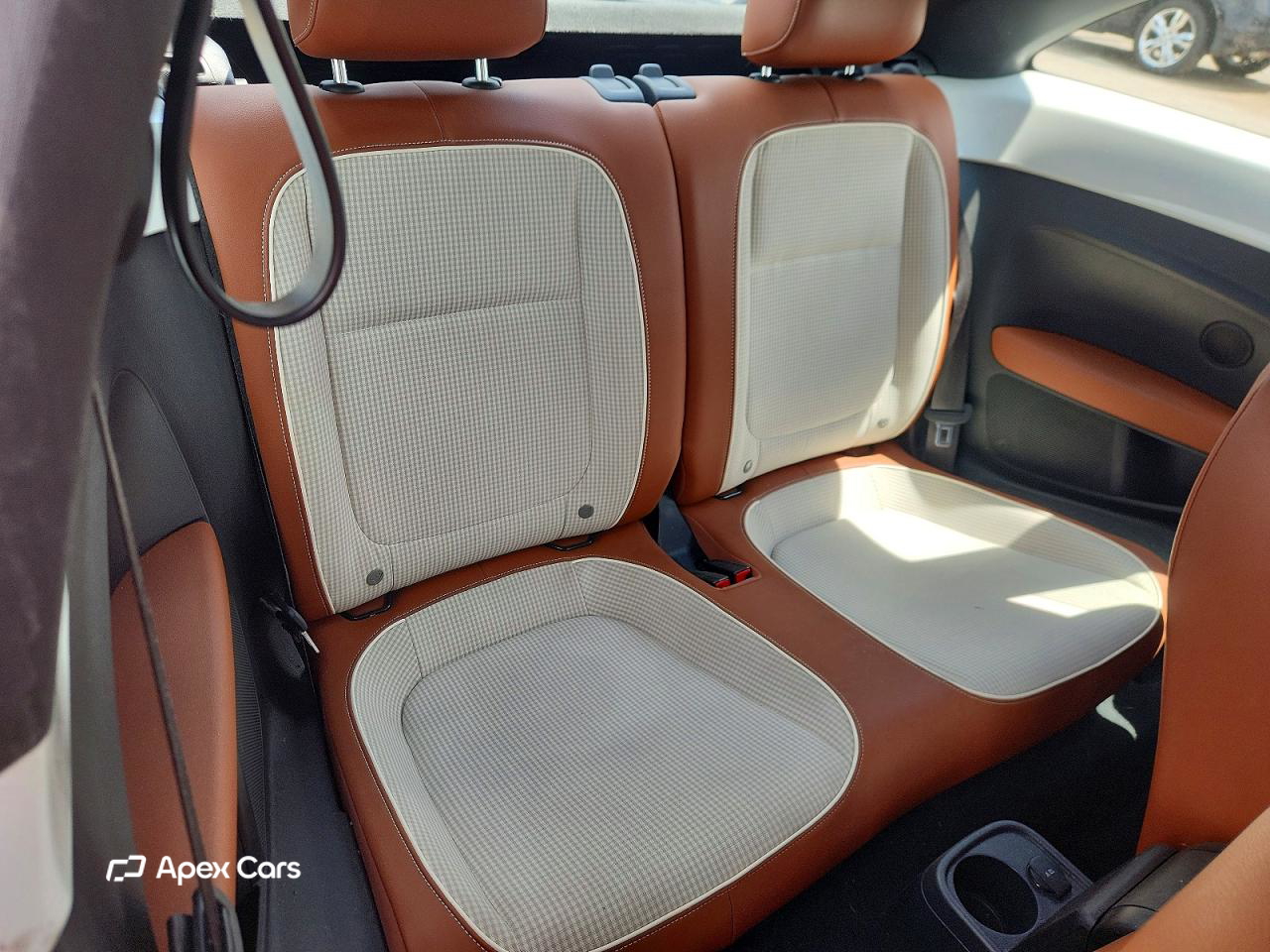 Volkswagen Beetle 2015