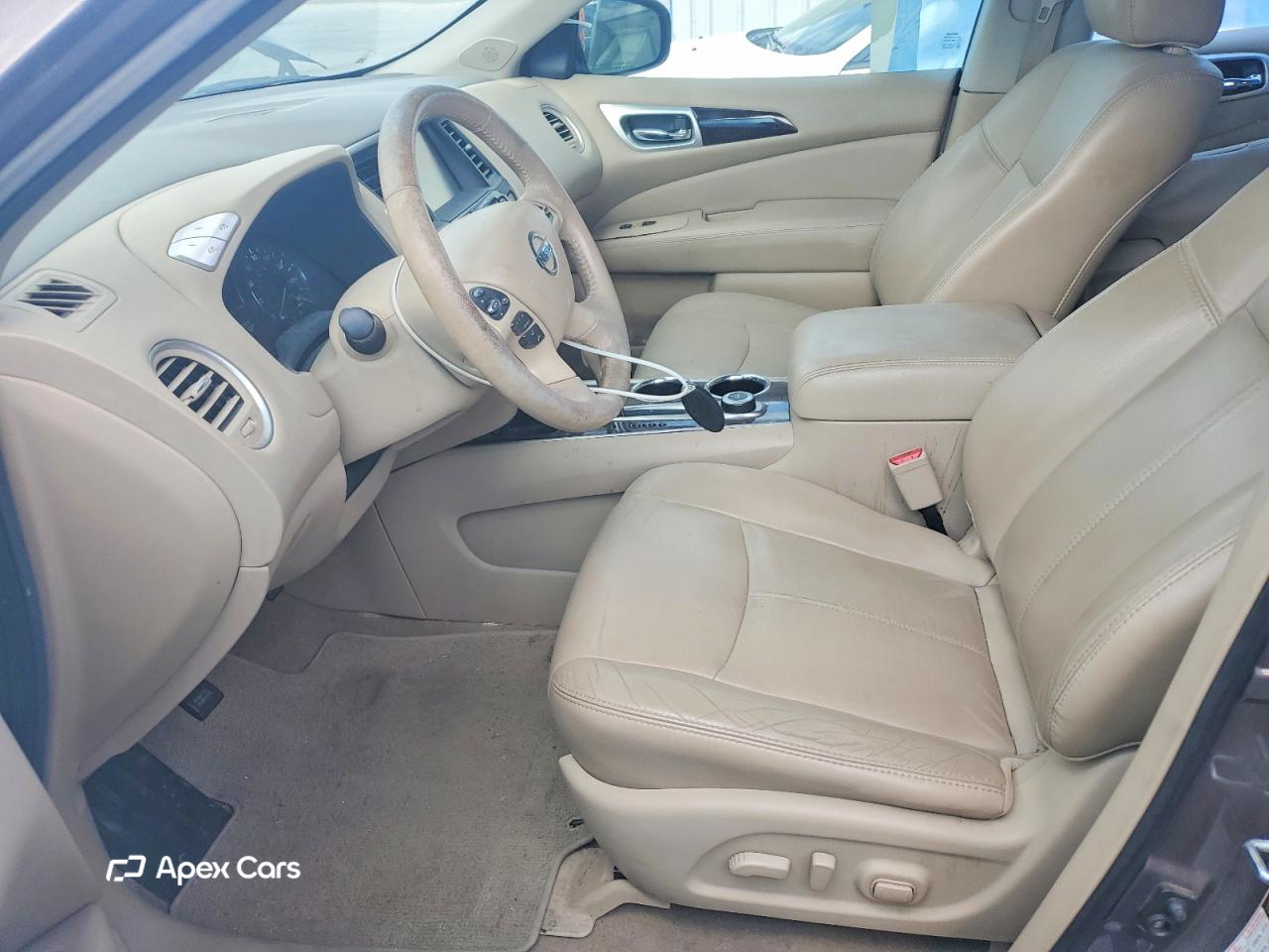 Nissan Pathfinder 2014