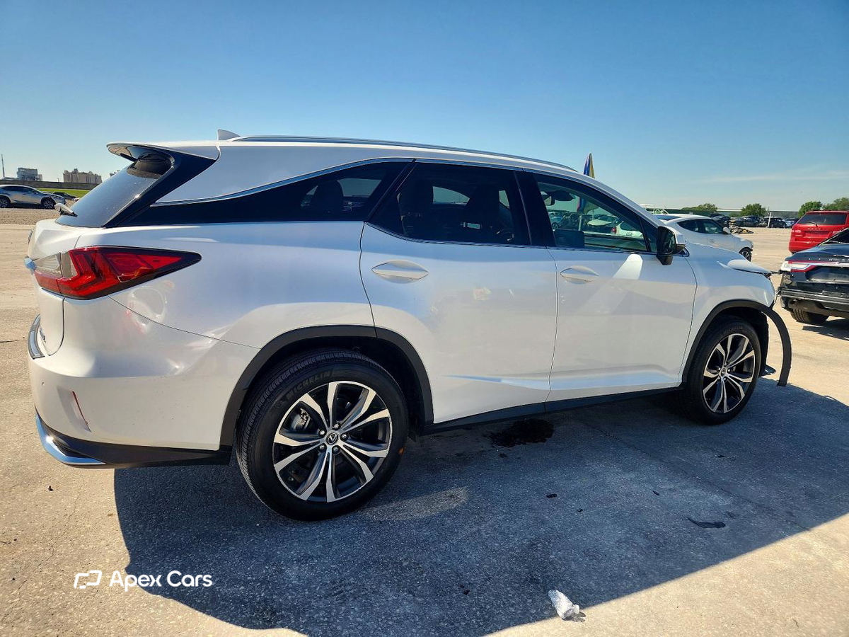 Lexus RX 2021