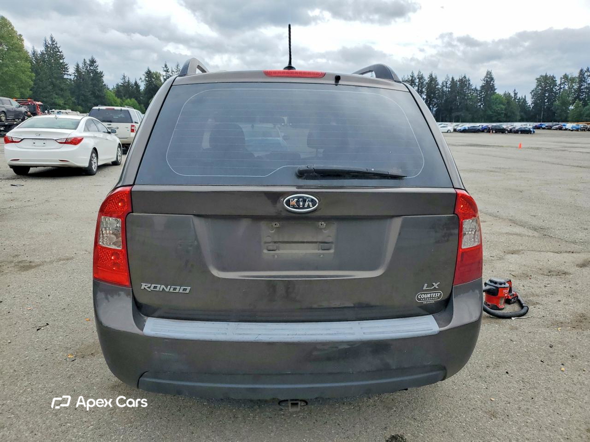 Kia Rondo 2009