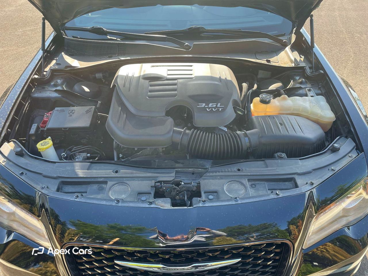 Chrysler 300 2018