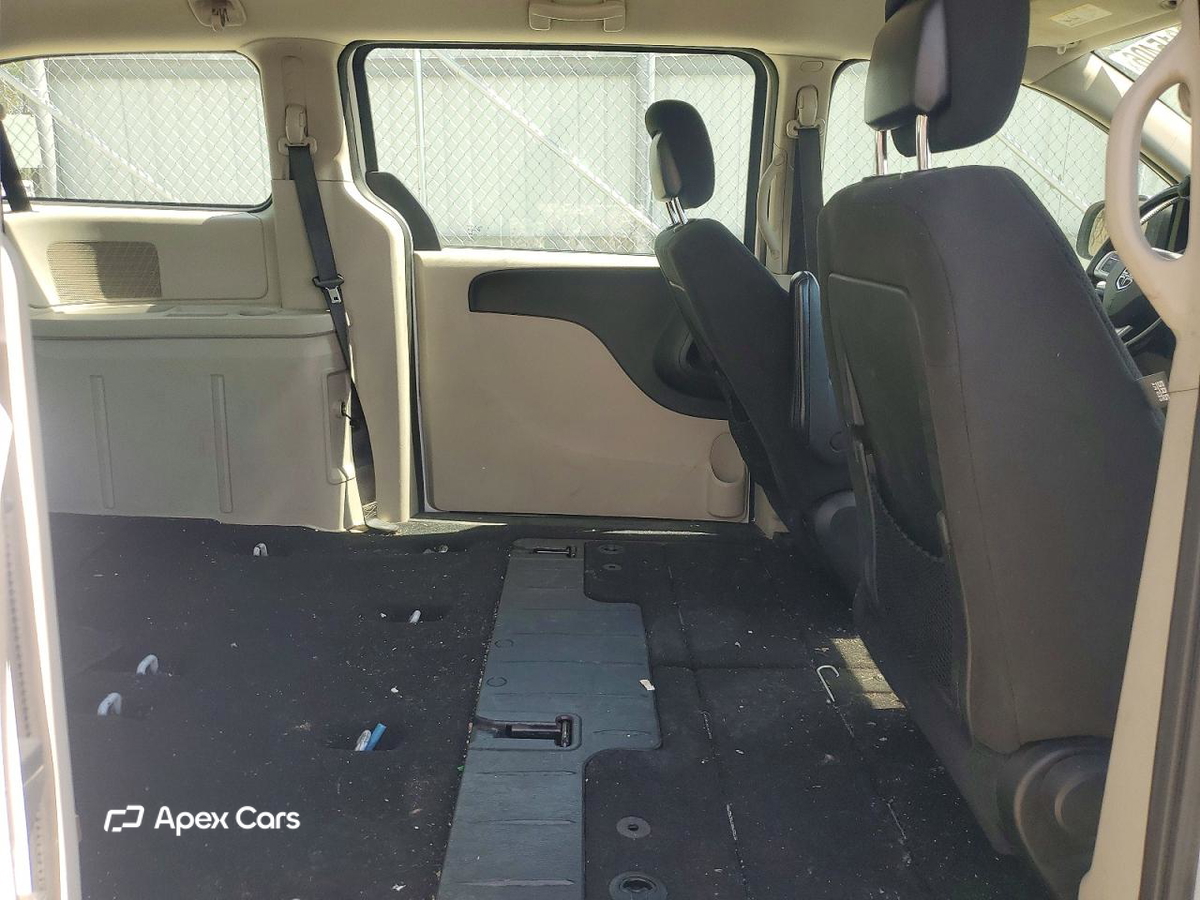 Dodge Caravan 2015