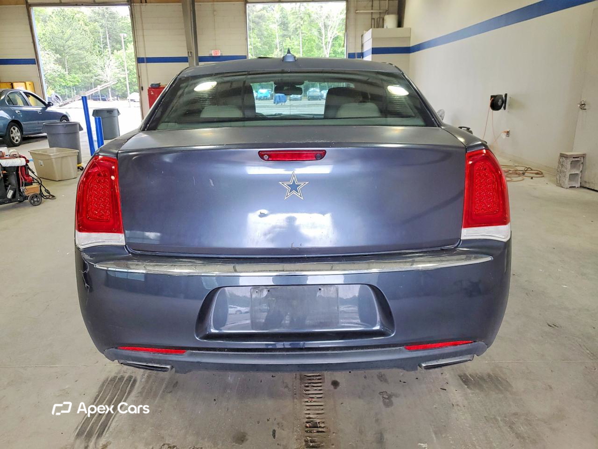 Chrysler 300 2016
