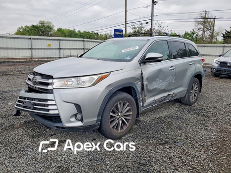 Toyota Highlander 2017 - Image 1 of 15