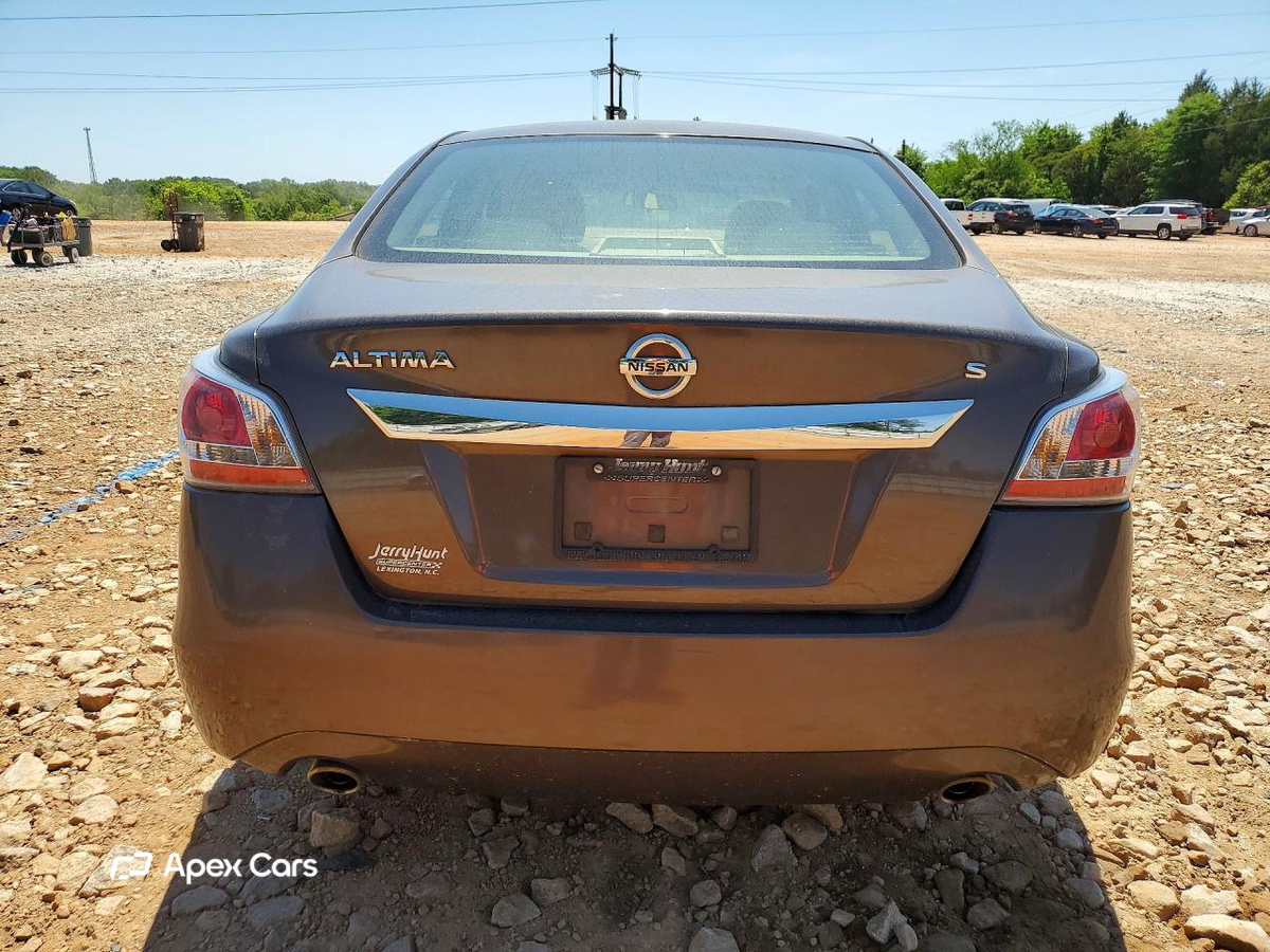 Nissan Altima 2015