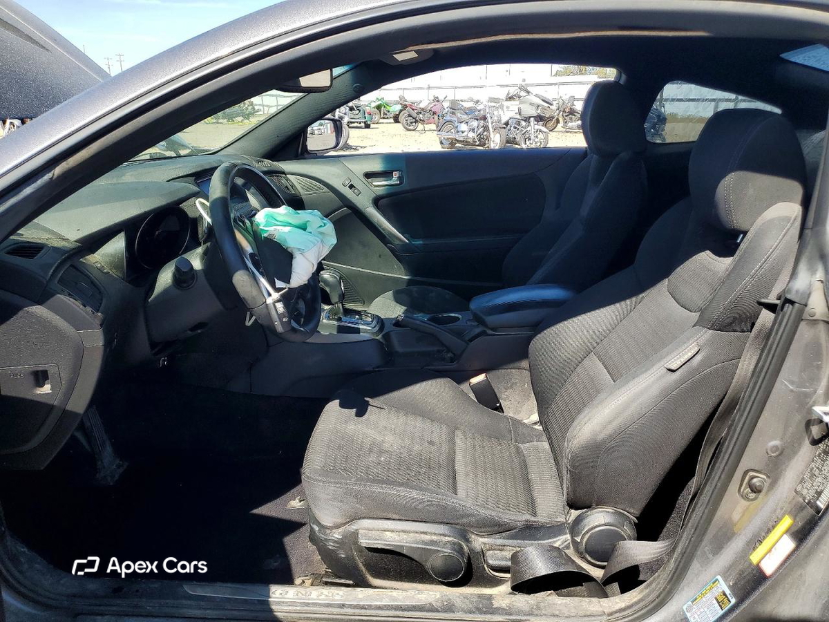 Hyundai Genesis 2016