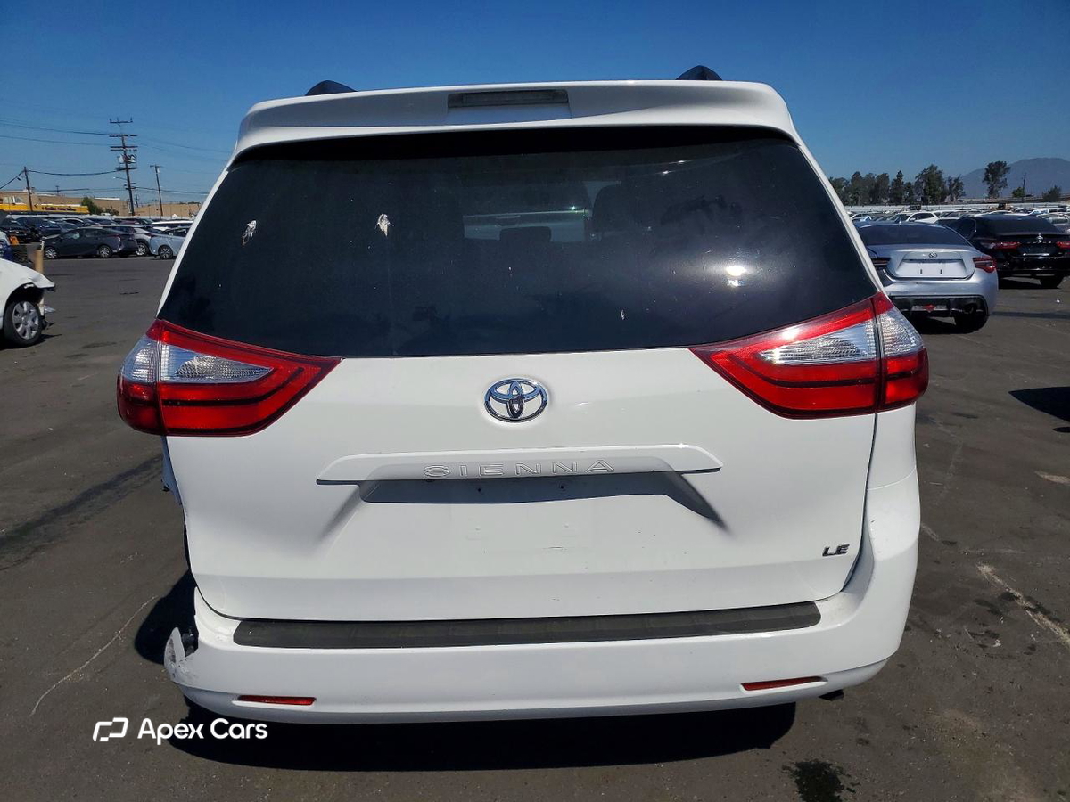 Toyota Sienna 2017