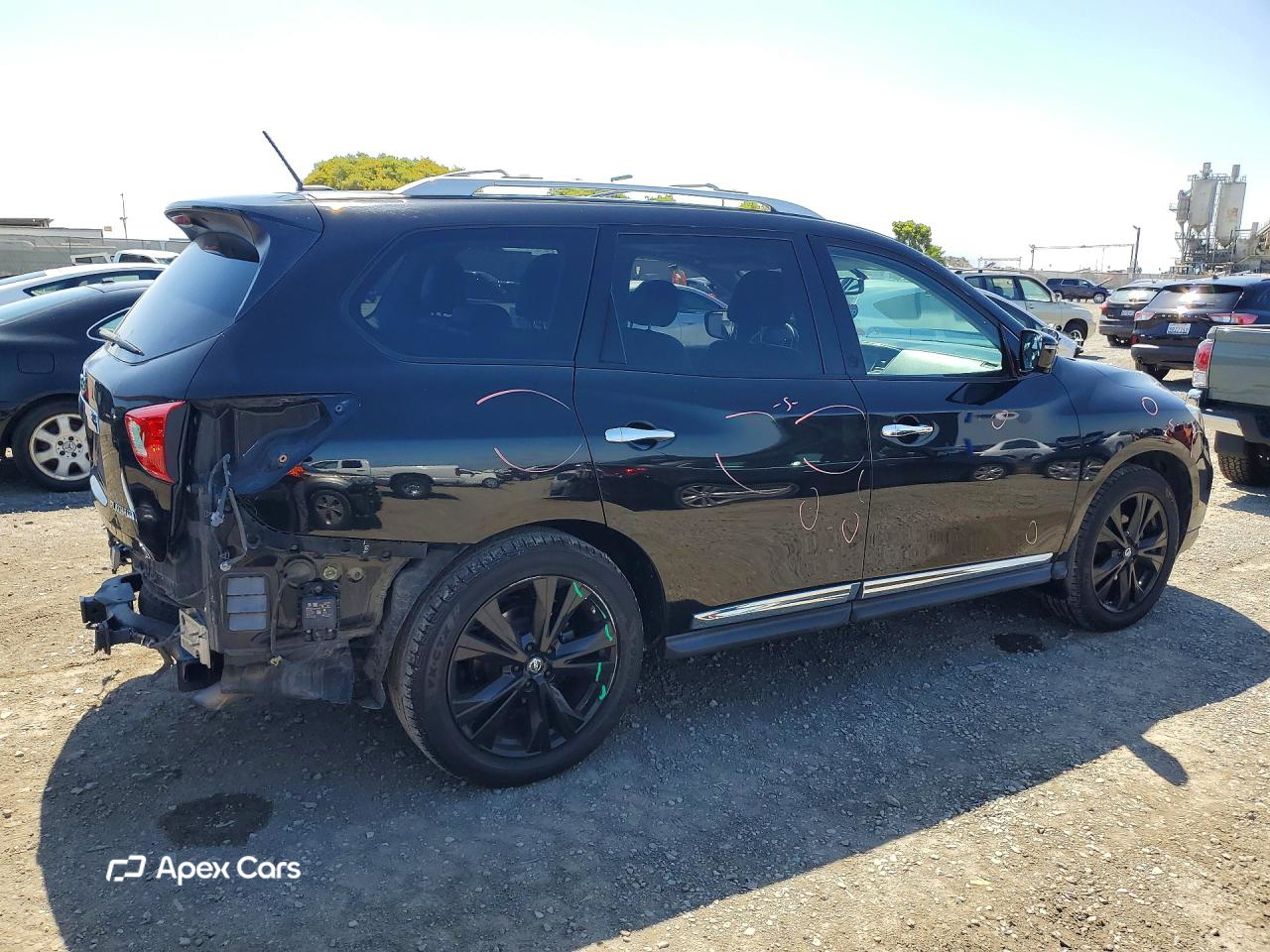 Nissan Pathfinder 2017