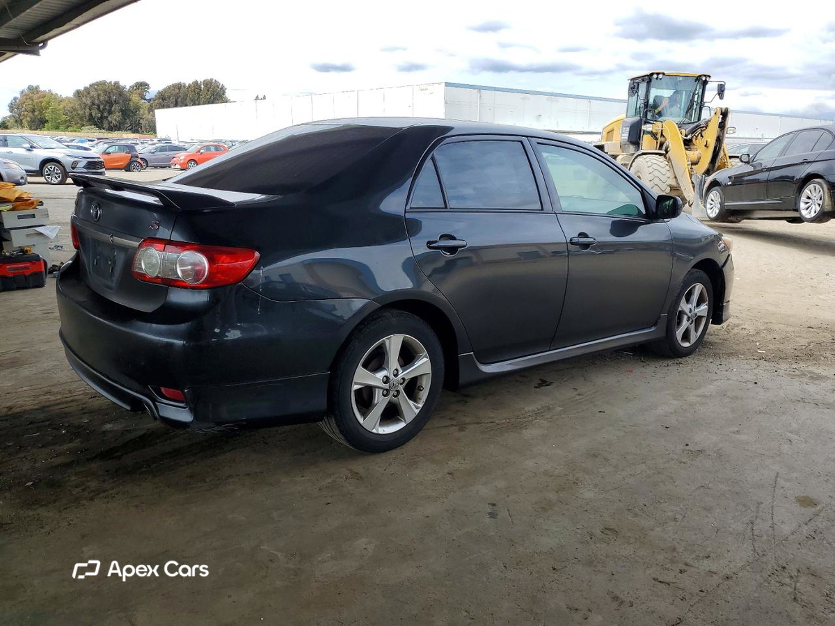 Toyota Corolla 2013
