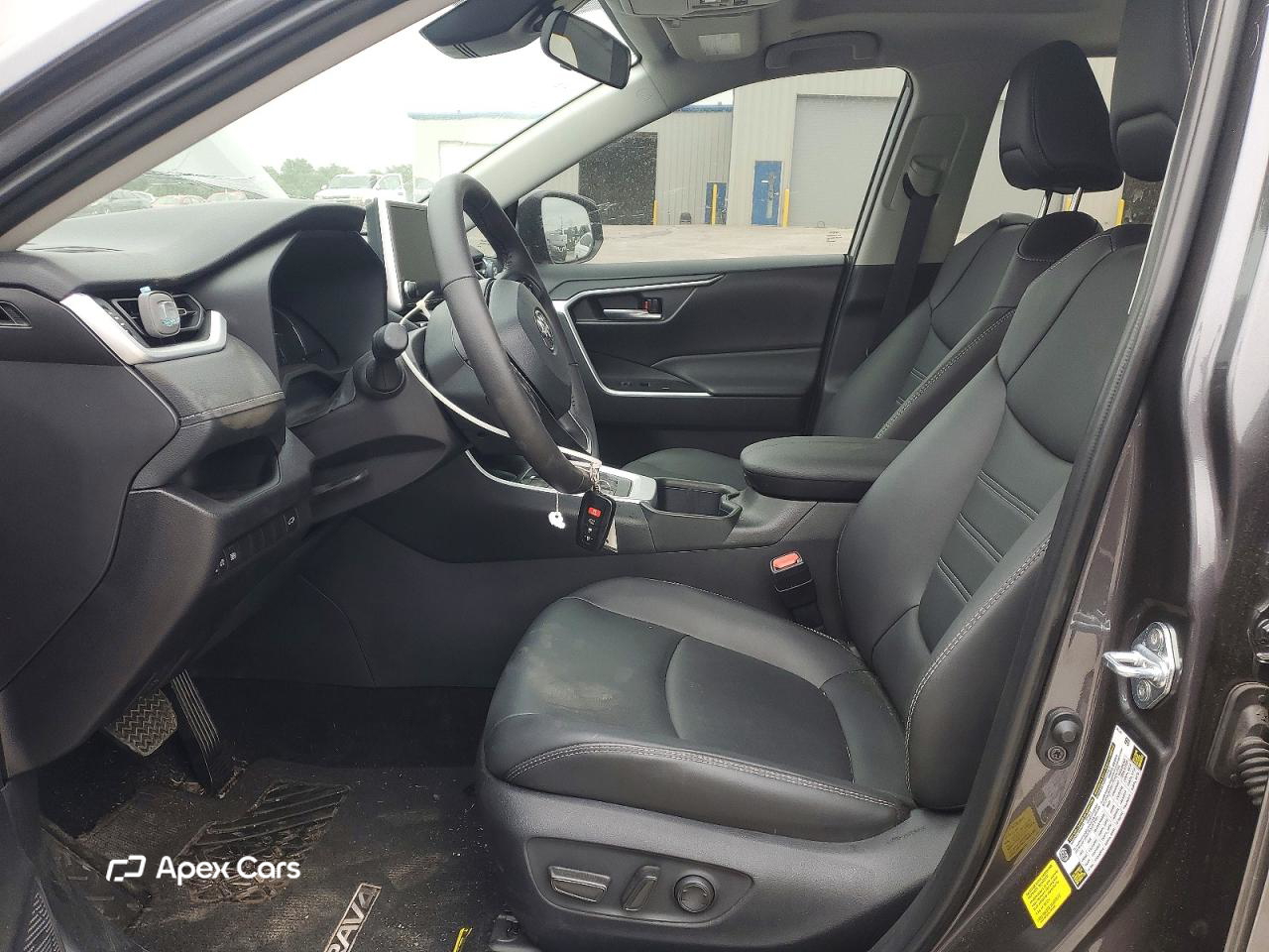 Toyota RAV 4 2025