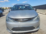 Chrysler Pacifica 2019