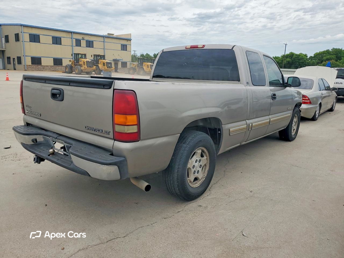 Chevrolet Silverado 2001