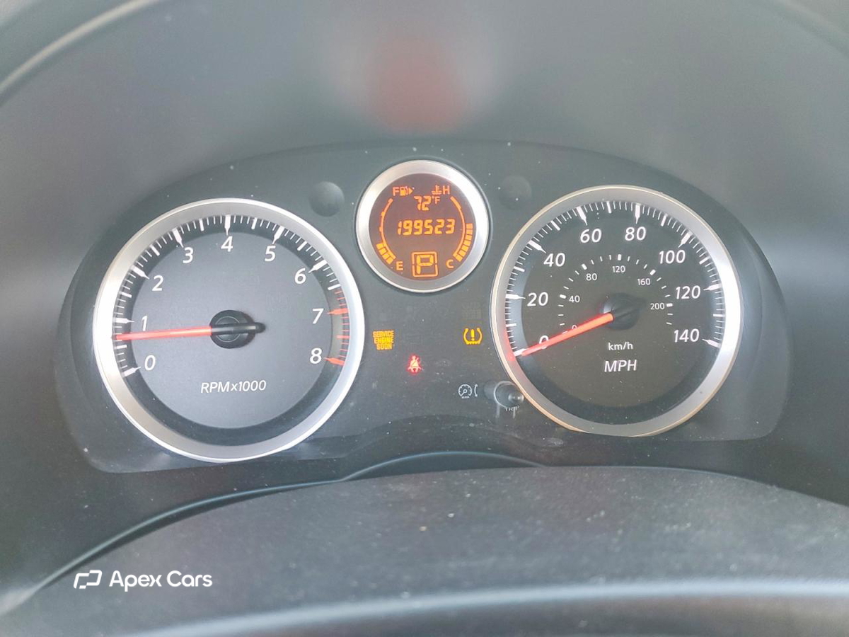 Nissan Sentra 2012