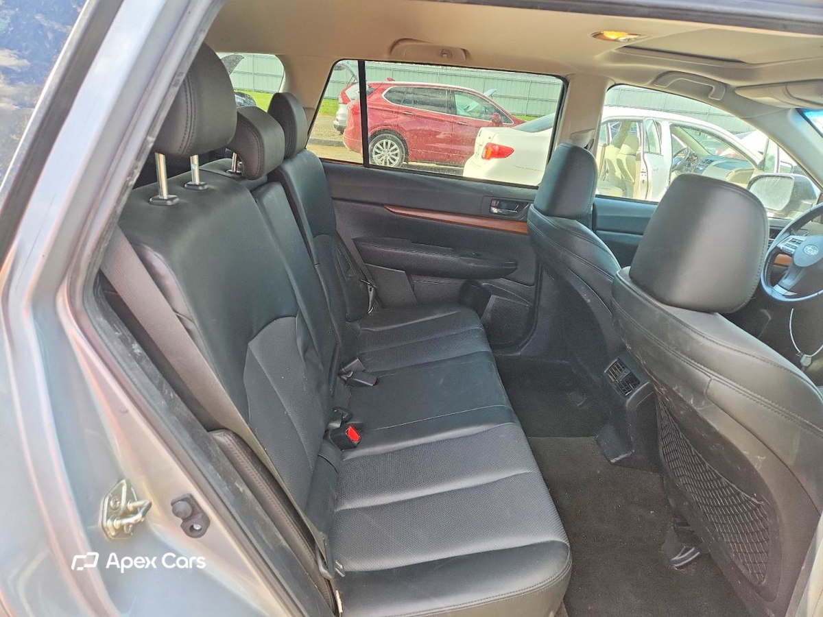 Subaru Outback 2014
