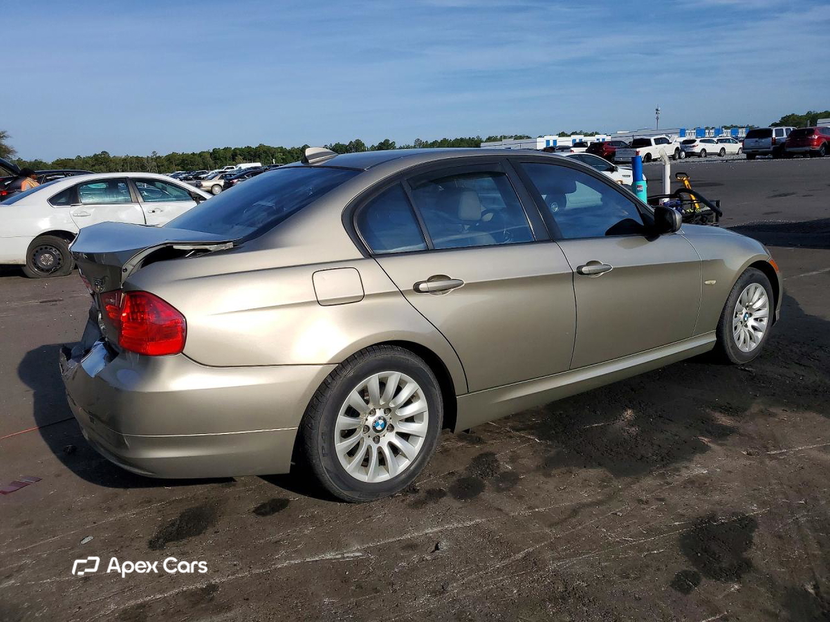 BMW Series 3 2009