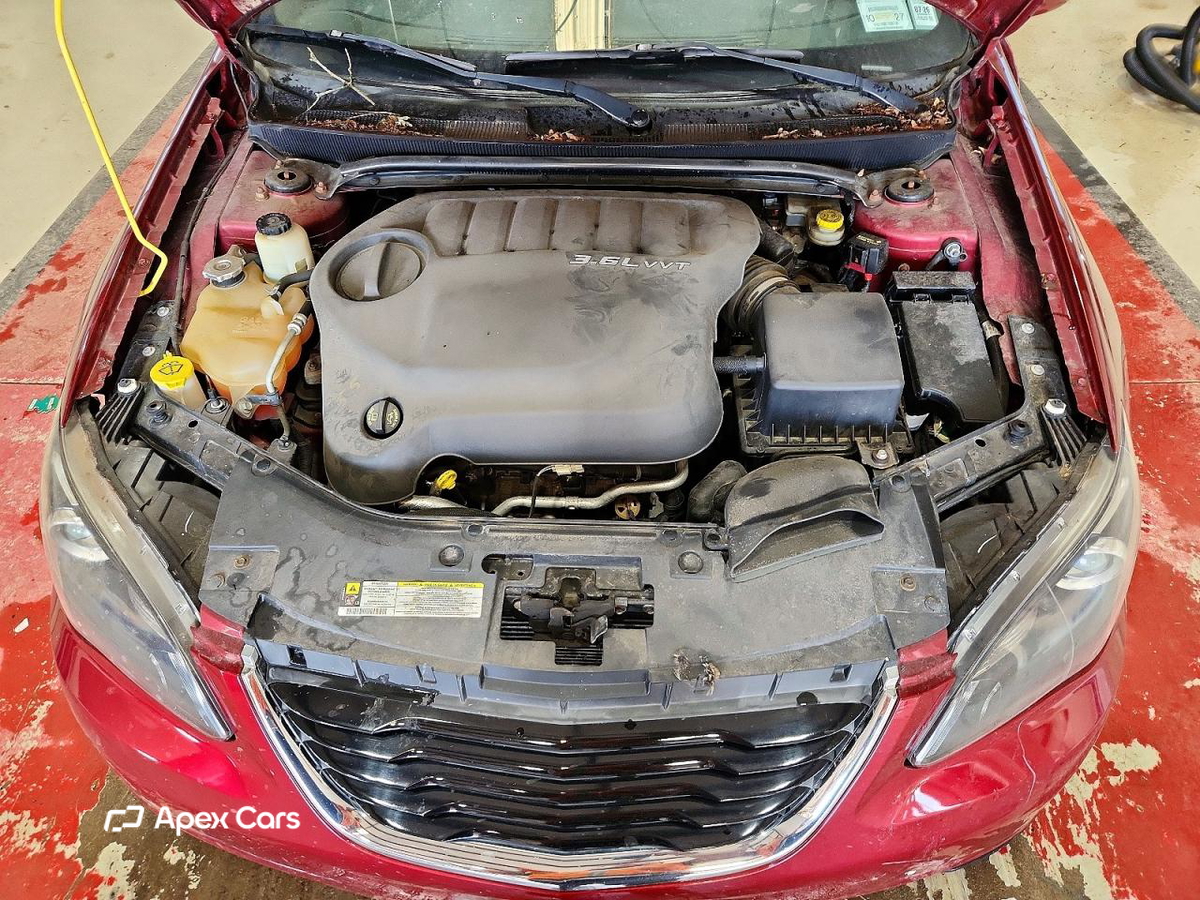 Chrysler 200 2013