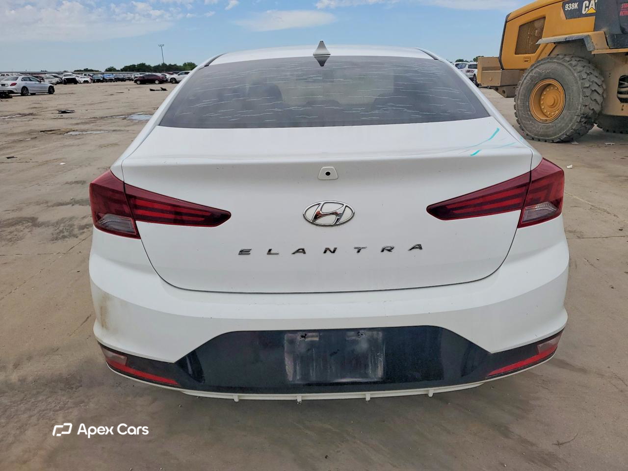 Hyundai Elantra 2020