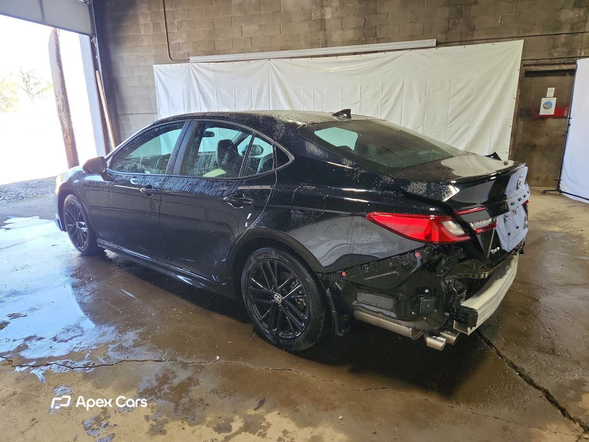 Toyota Camry 2026