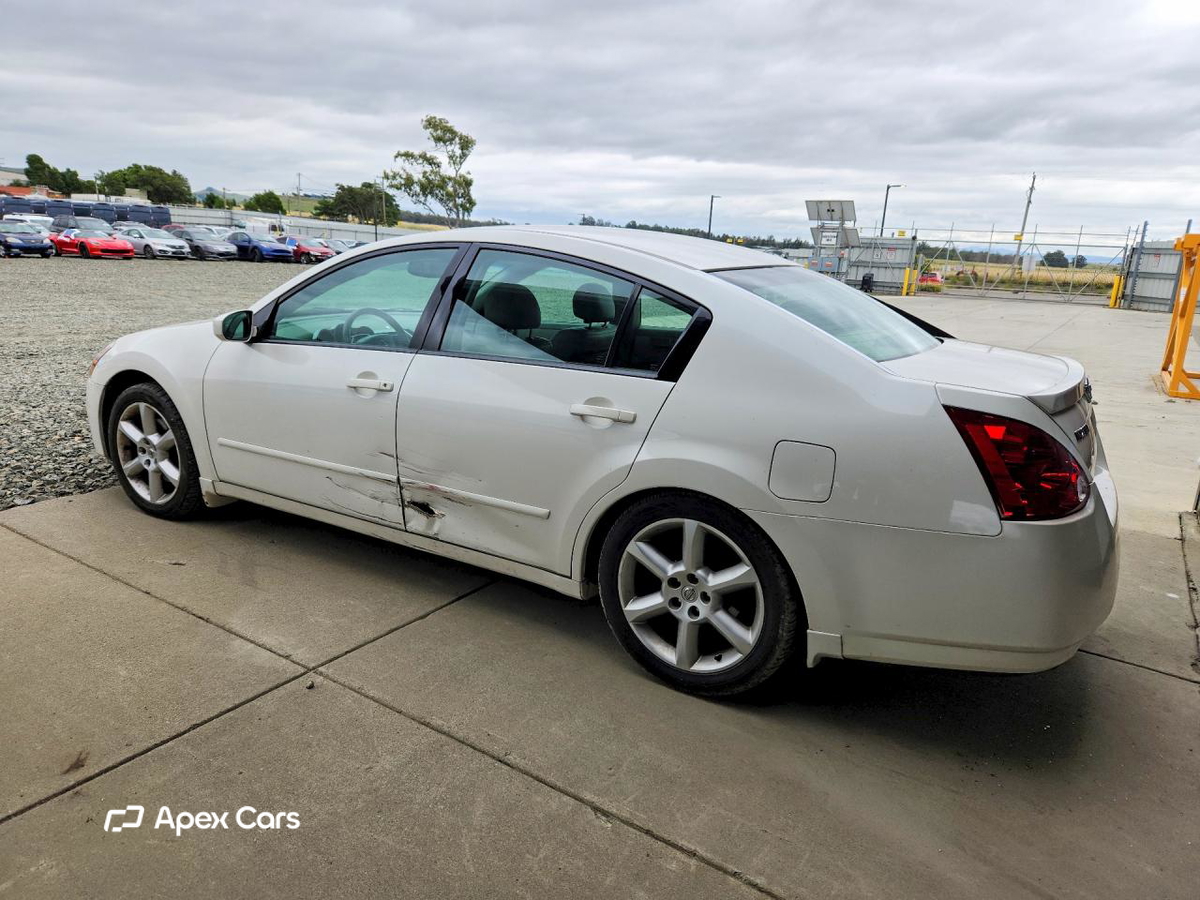 Nissan Maxima 2004