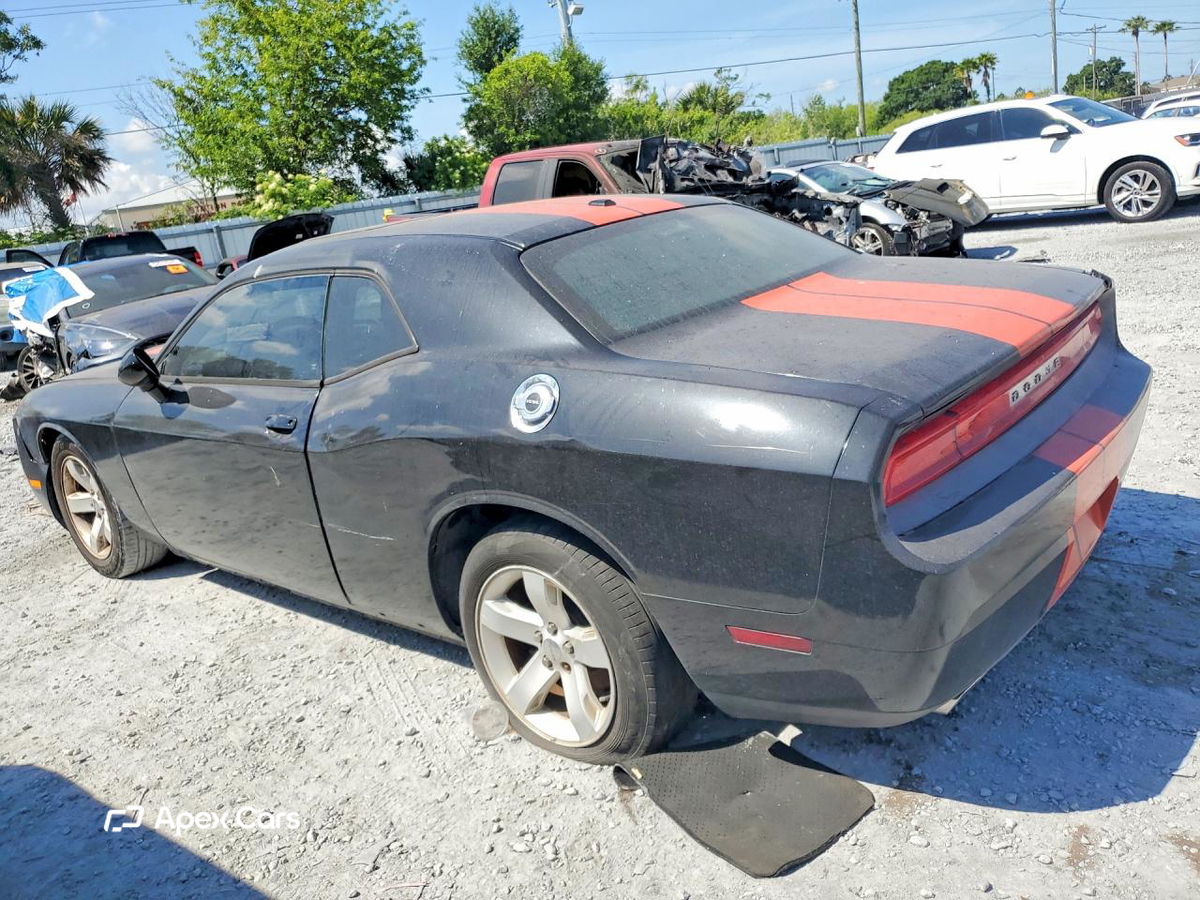Dodge Challenger 2013