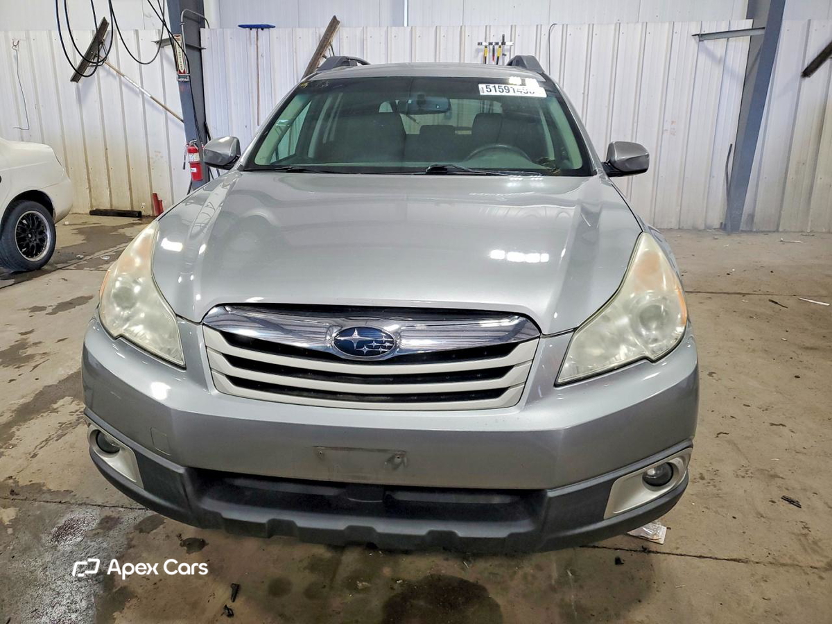 Subaru Outback 2011