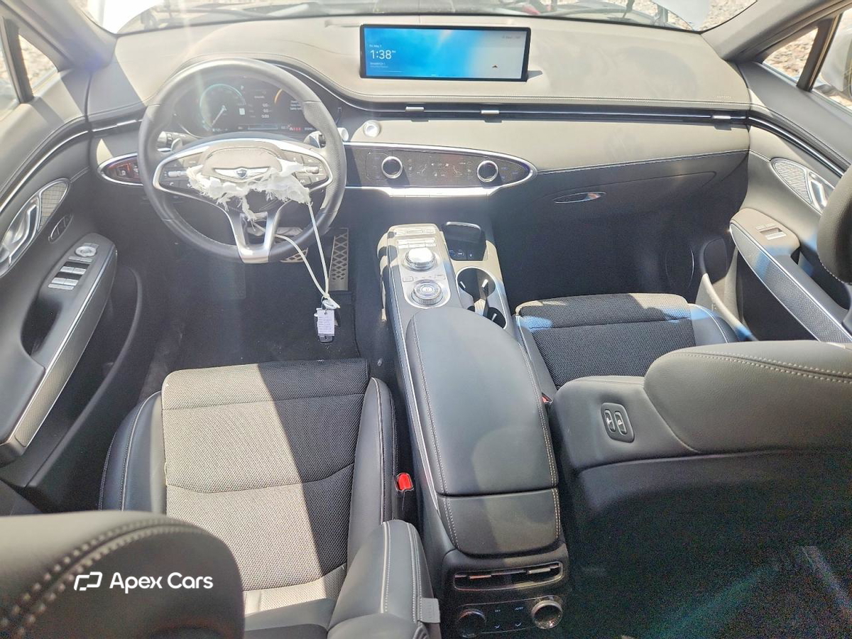 Genesis GV70 2024