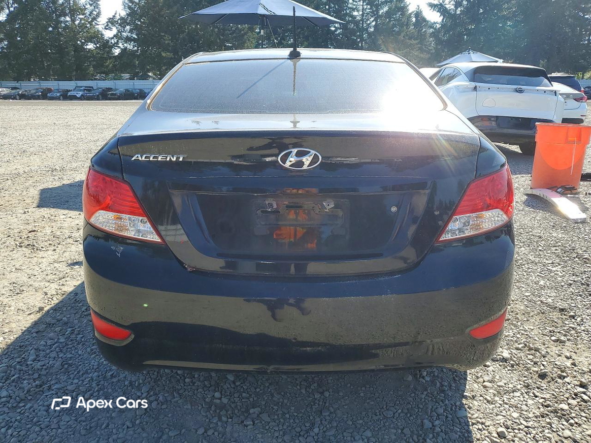 Hyundai Accent 2013