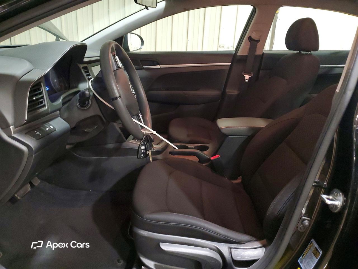 Hyundai Elantra 2020