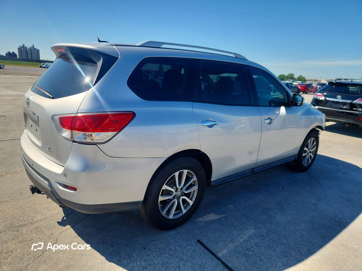 Nissan Pathfinder 2013