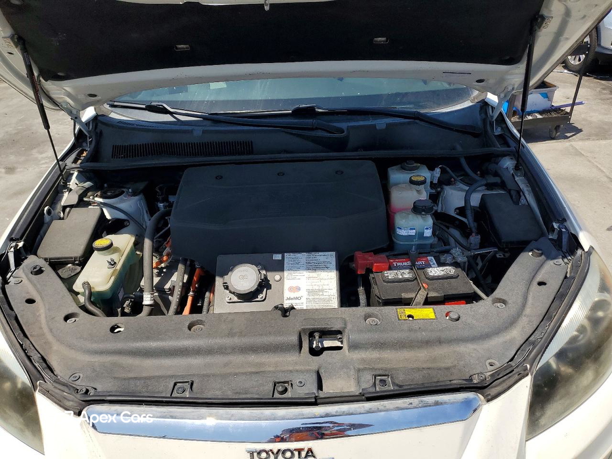 Toyota RAV 4 2014