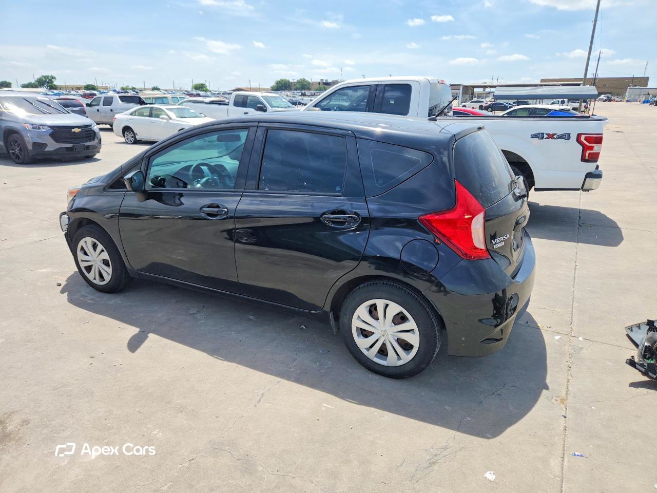 Nissan Versa 2017