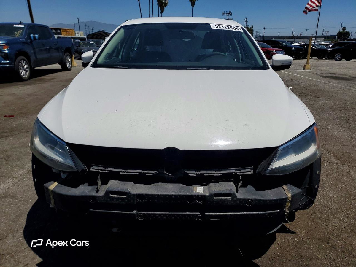 Volkswagen Jetta 2013