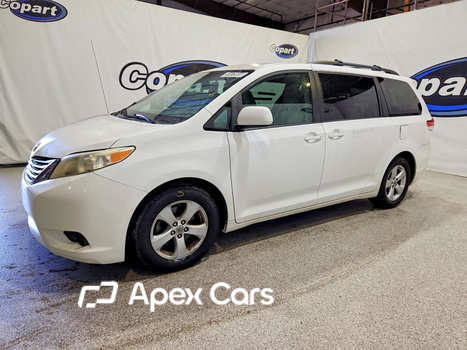 Toyota Sienna 2012 - Image 1 of 13
