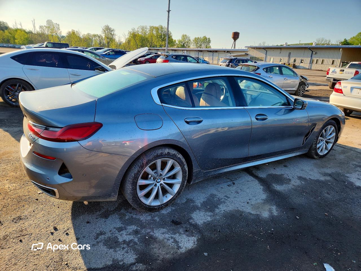 BMW Series 8 2020