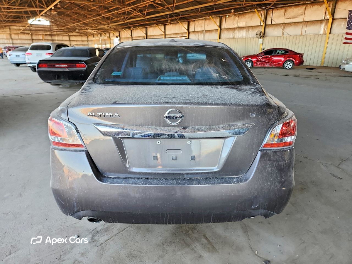 Nissan Altima 2015