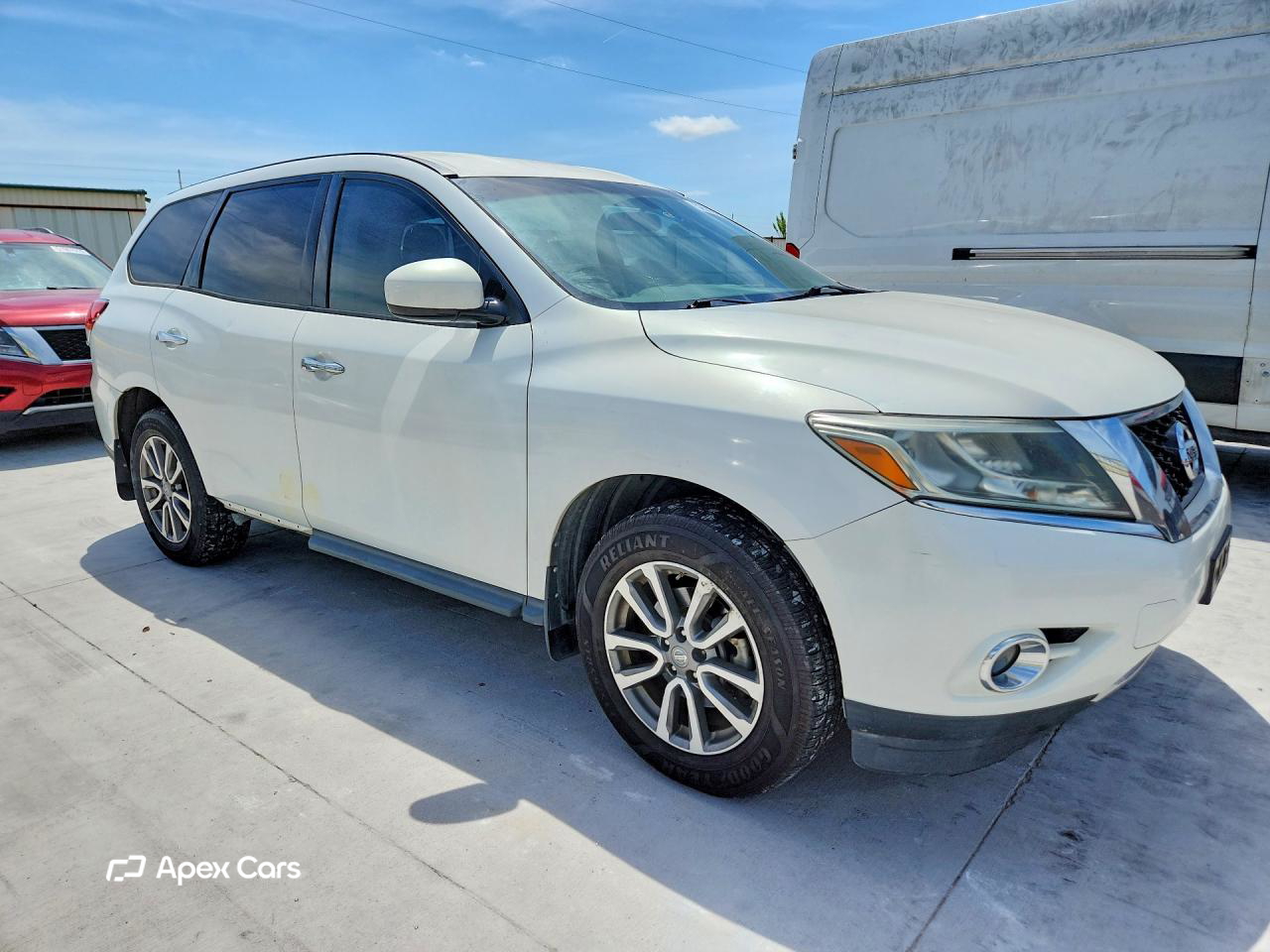 Nissan Pathfinder 2013