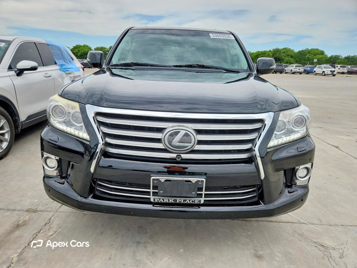 Lexus LX 2015