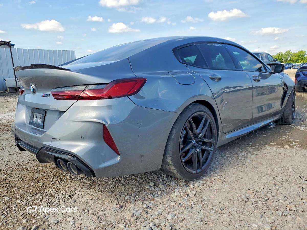 BMW M8 2025