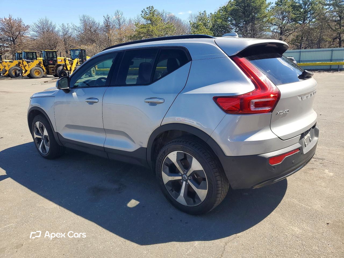 Volvo XC40 2023