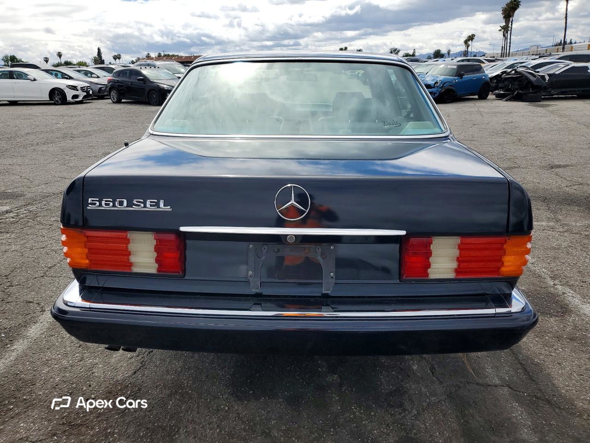Mercedes-Benz  1990