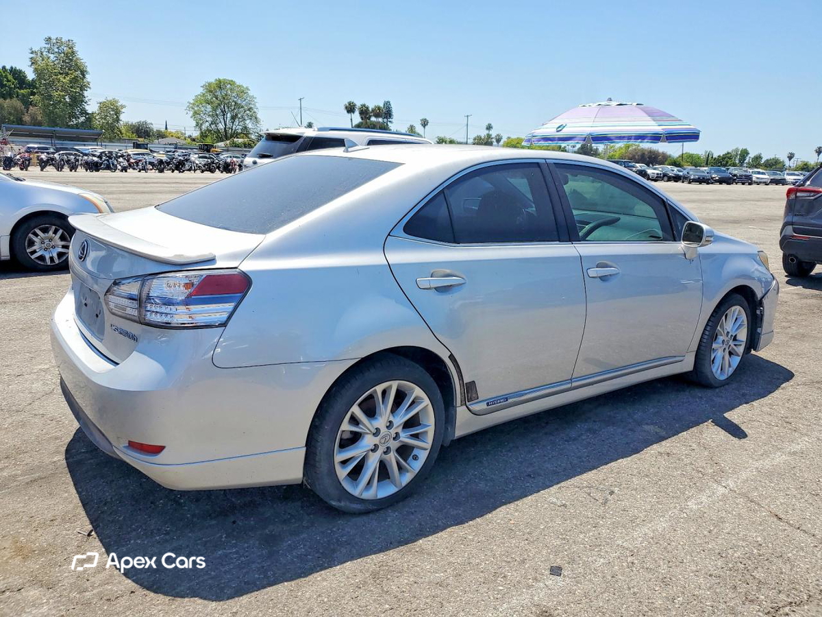 Lexus HS 2010