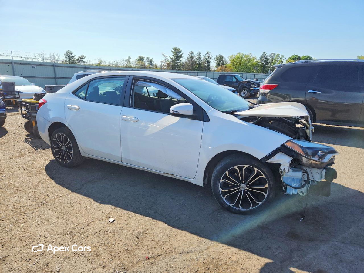 Toyota Corolla 2015