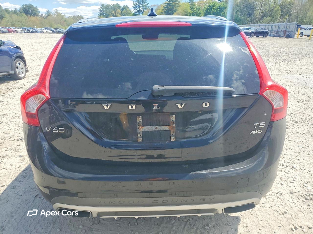 Volvo V60 2016