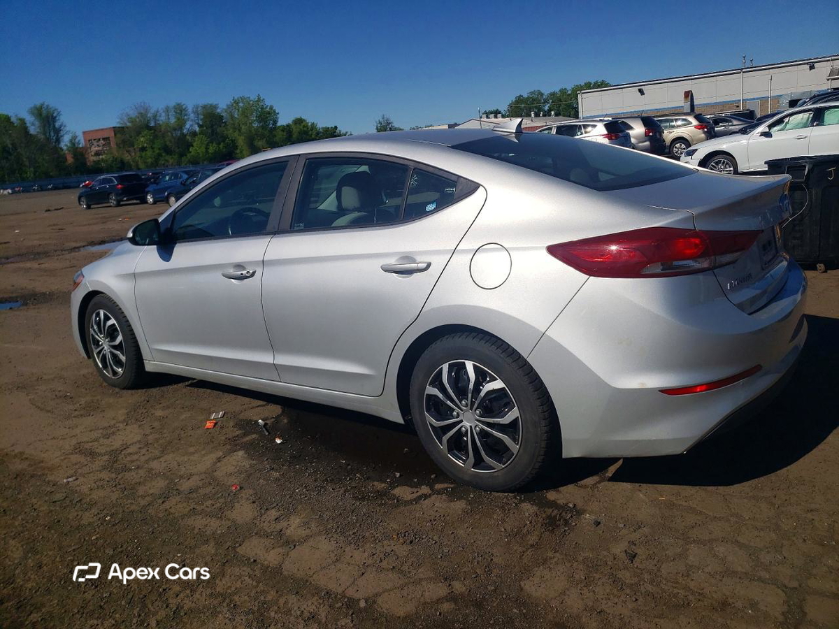 Hyundai Elantra 2017