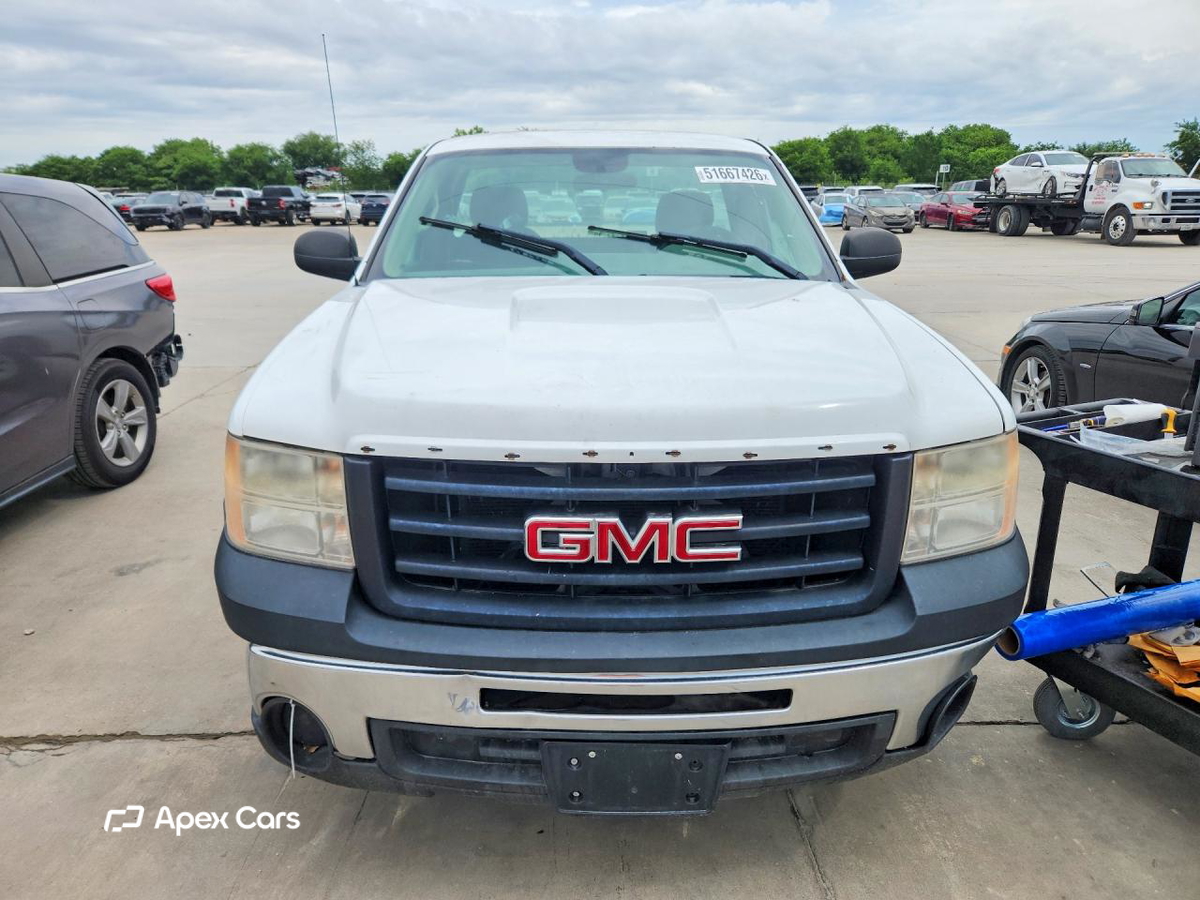 GMC Sierra 2013