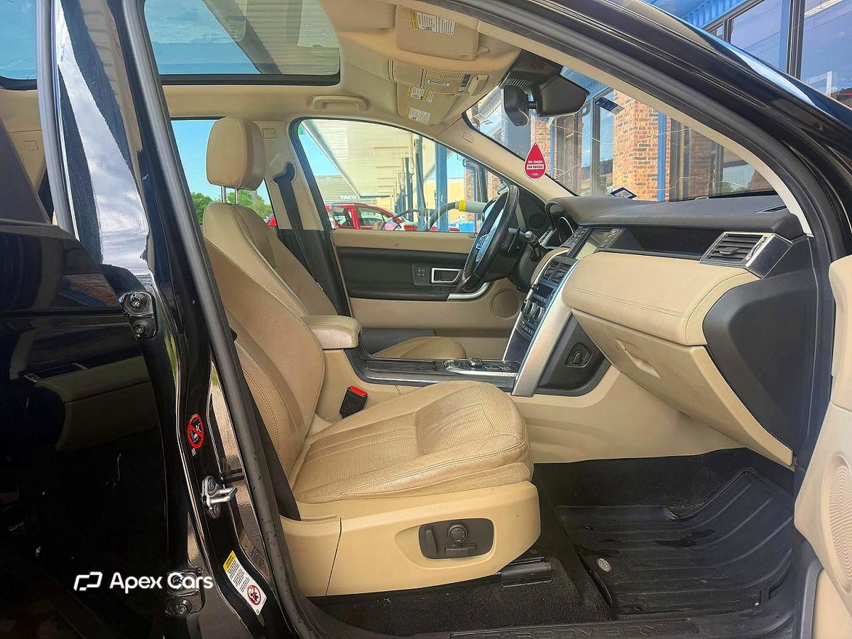 Land Rover Discovery 2018