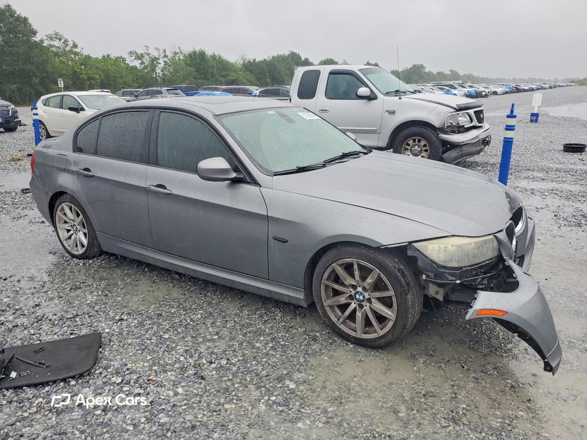 BMW Series 3 2011