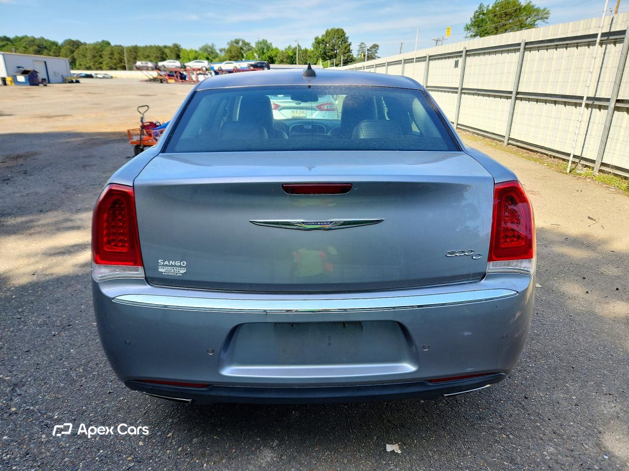 Chrysler 300 2017
