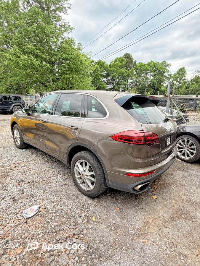 Porsche Cayenne 2016